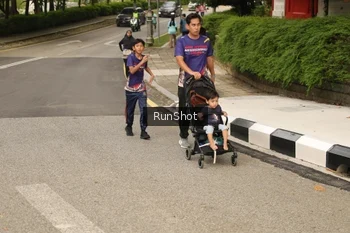 Runner Photo 4266921