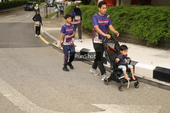 Runner Photo 4266929