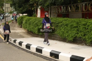 Runner Photo 4266934
