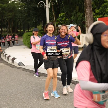 Runner Photo 4266983