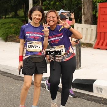 Runner Photo 4266991