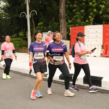 Runner Photo 4266994
