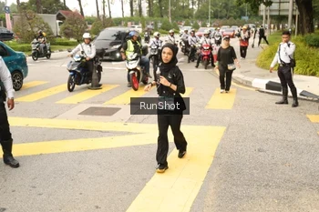 Runner Photo 4267052