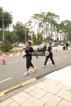 Runner Photo 4267074