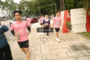 Runner Photo 4267087