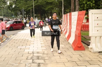 Runner Photo 4267097