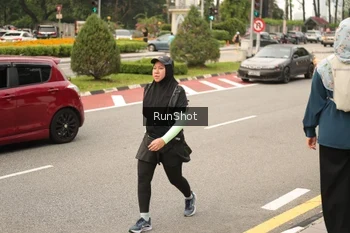Runner Photo 4267103