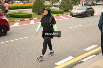 Runner Photo 4267106
