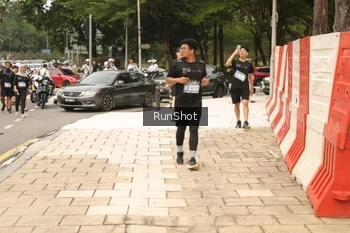 Runner Photo 4267109