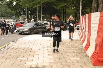 Runner Photo 4267111