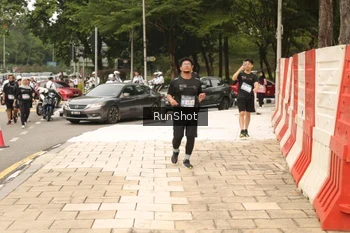 Runner Photo 4267126
