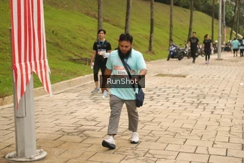 Runner Photo 4267168