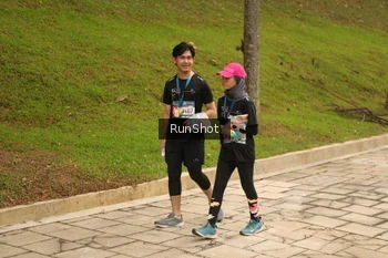 Runner Photo 4267183