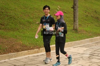 Runner Photo 4267188