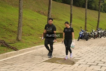 Runner Photo 4267210