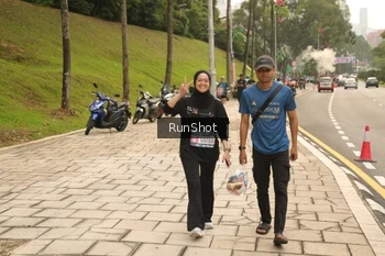 Runner Photo 4267222