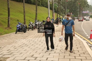 Runner Photo 4267225