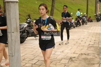 Runner Photo 4267242