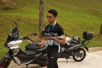Runner Photo 4267259