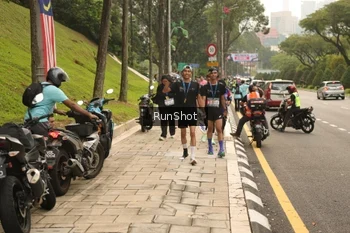 Runner Photo 4267264