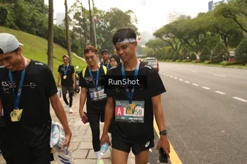 Runner Photo 4267287