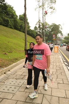 Runner Photo 4267321