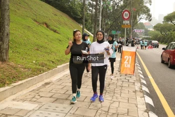 Runner Photo 4267333