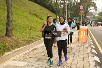 Runner Photo 4267347