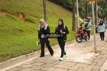 Runner Photo 4267355