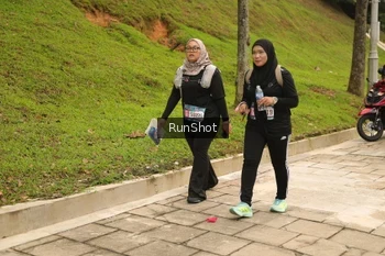 Runner Photo 4267357