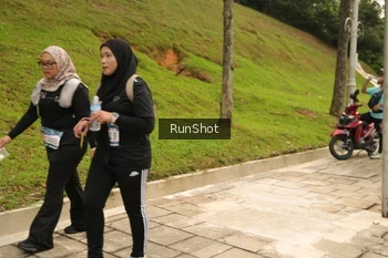 Runner Photo 4267361