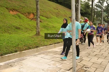 Runner Photo 4267365