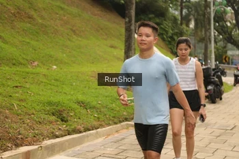 Runner Photo 4267384