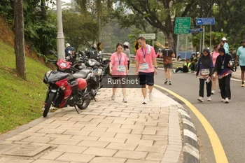 Runner Photo 4267406