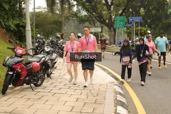 Runner Photo 4267409