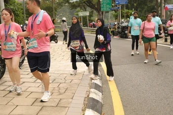 Runner Photo 4267423