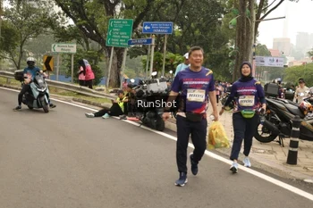 Runner Photo 4267442