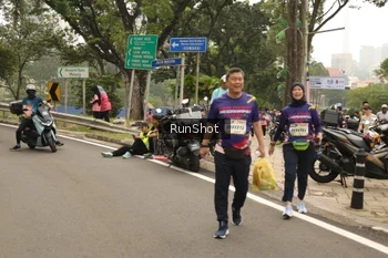 Runner Photo 4267443
