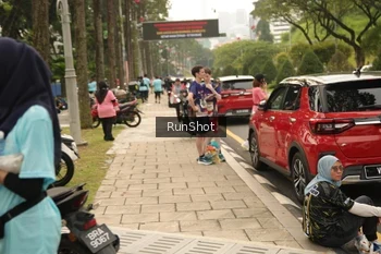 Runner Photo 4267501
