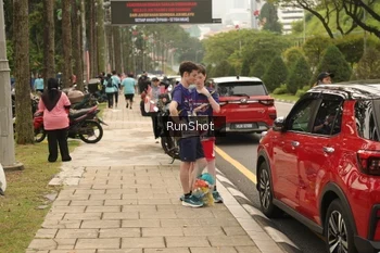 Runner Photo 4267507