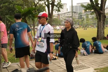 Runner Photo 4267513