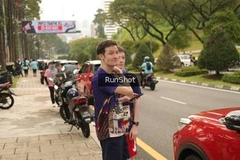 Runner Photo 4267518