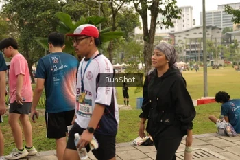 Runner Photo 4267519