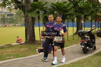 Runner Photo 4267526