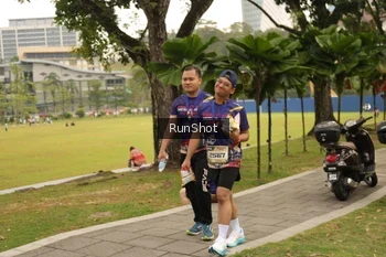 Runner Photo 4267528