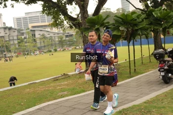 Runner Photo 4267532