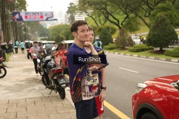 Runner Photo 4267534