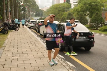 Runner Photo 4267542