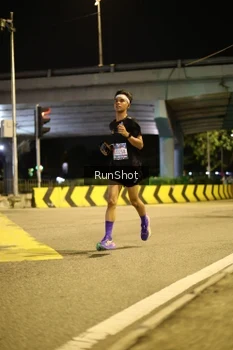 Runner Photo 4267544
