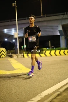 Runner Photo 4267547